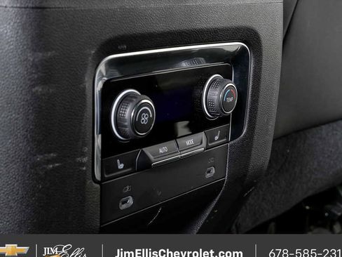 Used 2021 Chevrolet Tahoe Premier AWD/4WD image 20