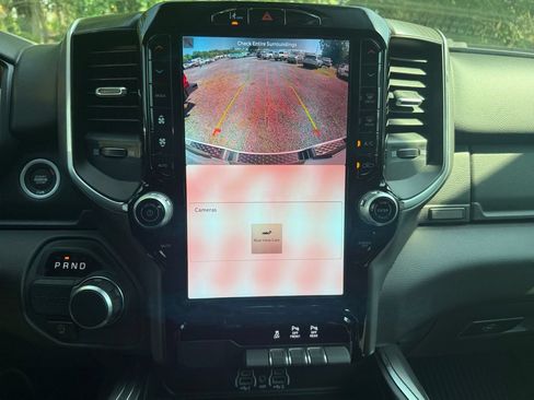 Used 2025 RAM 1500 Big Horn RWD image 32