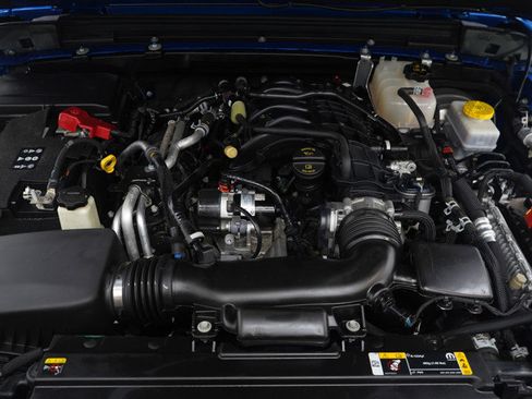 Used 2023 Jeep Wrangler Sport S image 26