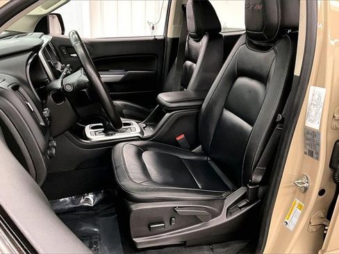 Used 2022 Chevrolet Colorado ZR2 w/ ZR2 Dusk Special Edition image 20