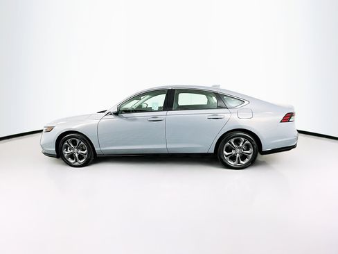 Used 2025 Honda Accord EX-L image 4