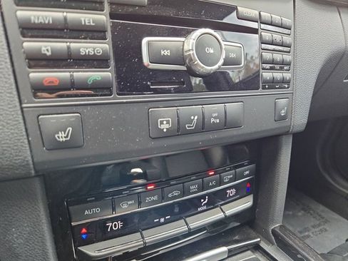 Used 2012 Mercedes-Benz E 350 4MATIC Sedan image 25
