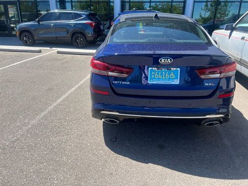 Used 2019 Kia Optima SX w/ SX Limited (Black) Package FWD image 11
