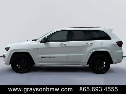 Used 2020 Jeep Grand Cherokee Altitude AWD/4WD image 6