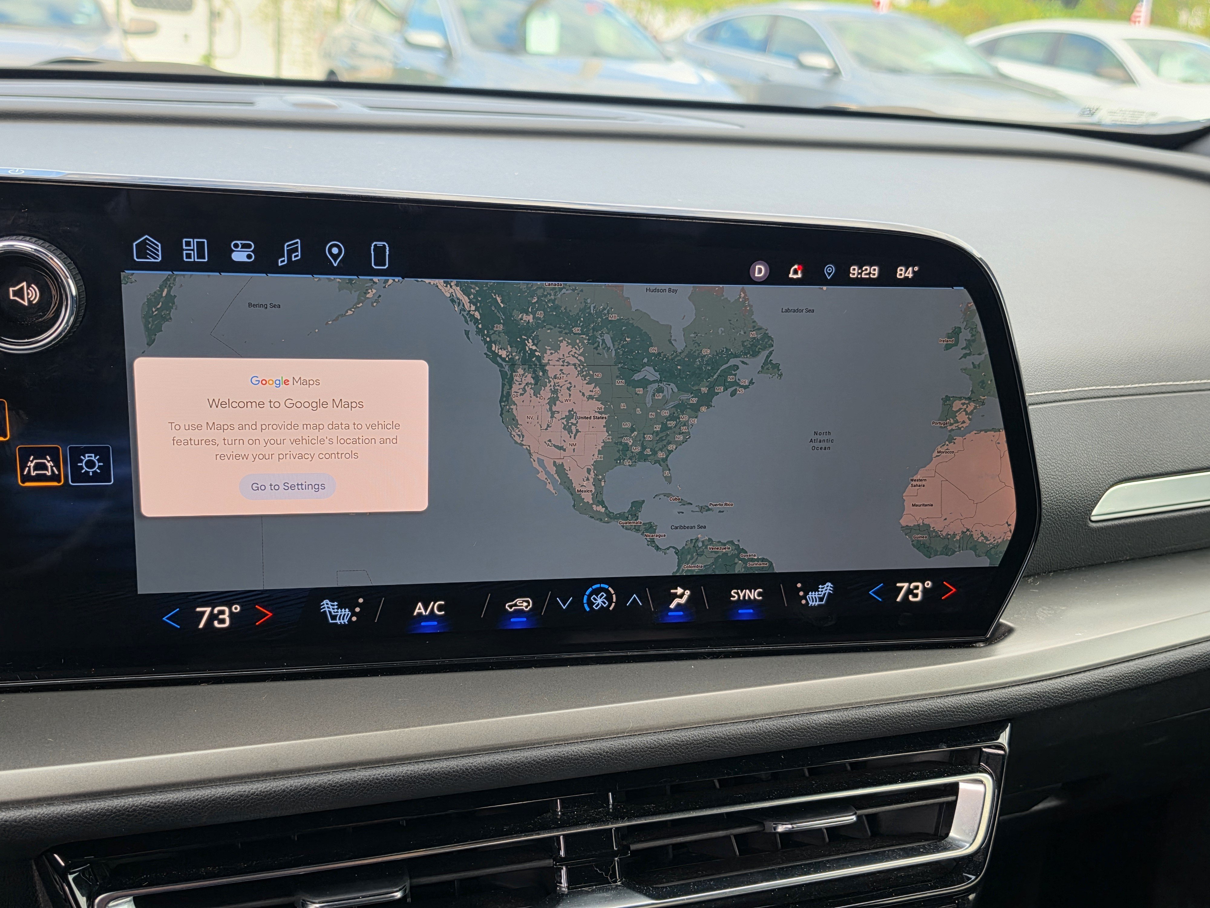 Certified 2025 Chevrolet Traverse LT FWD image 27