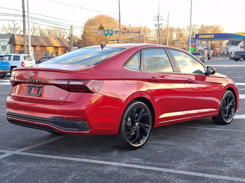 New 2026 Volkswagen Jetta SE FWD image 5