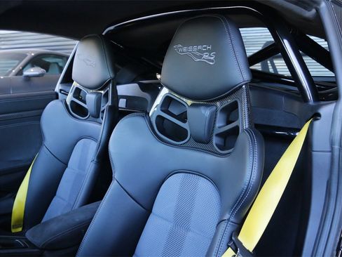 Certified 2024 Porsche 718 Cayman GT4 RS image 5