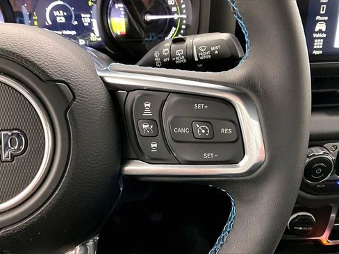 Used 2024 Jeep Wrangler High Altitude image 21