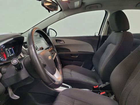 Used 2017 Chevrolet Sonic LT w/ Convenience Package image 17