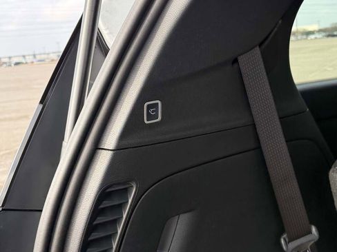 New 2026 Chrysler Pacifica Select image 26