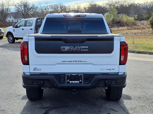Used 2023 GMC Sierra 1500 AT4X w/ AT4X AEV Edition image 6