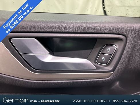 Used 2021 Ford Escape SE image 18