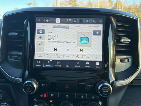 Used 2022 RAM 1500 Laramie image 22