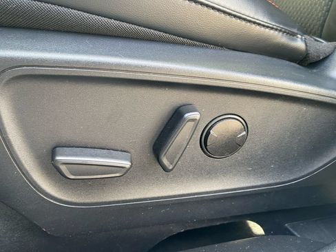 Used 2024 Ford Escape ST-Line w/ Tech Pack #1 AWD/4WD image 20