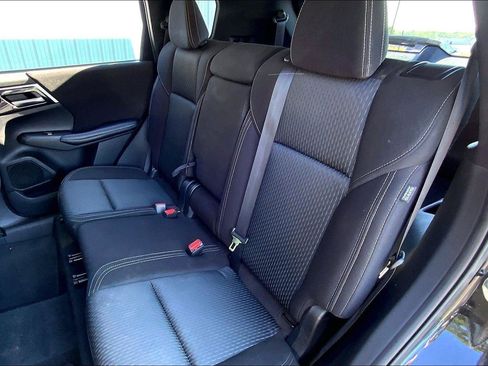 Used 2022 Mitsubishi Outlander ES AWD/4WD image 24