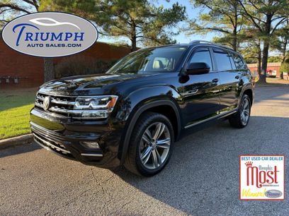 Used 2019 Volkswagen Atlas SE w/ Panoramic Sunroof Package