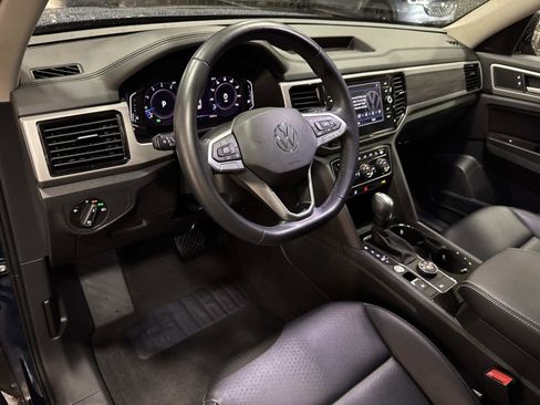 Used 2021 Volkswagen Atlas SEL image 24