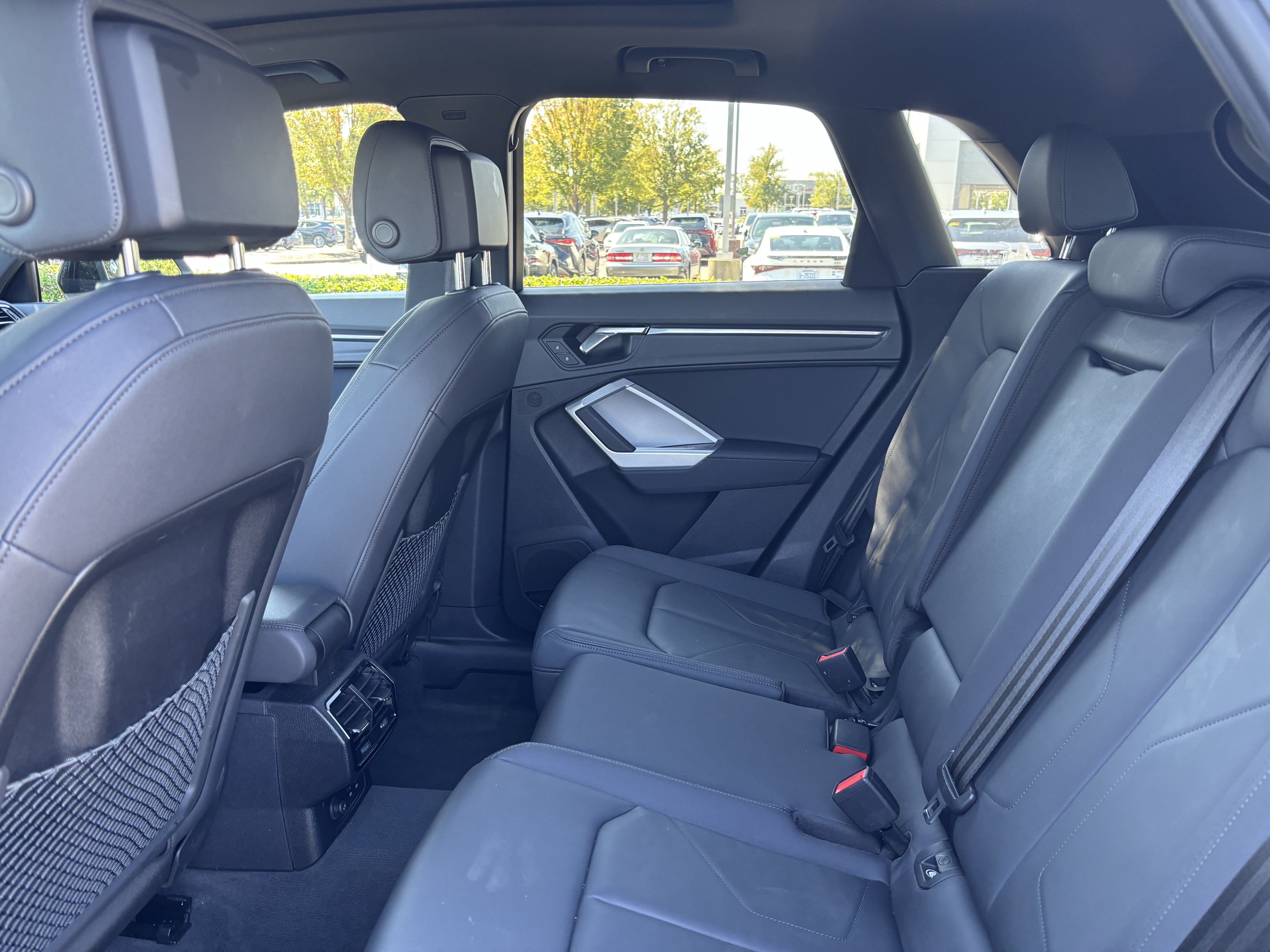 Used 2025 Audi Q3 2.0T Premium Plus w/ Premium Plus Package AWD/4WD image 18