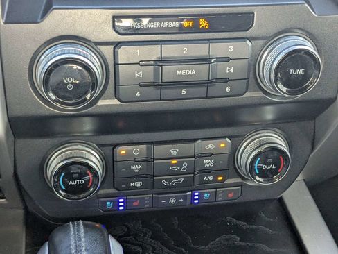 Used 2020 Ford F150 Platinum AWD/4WD image 24