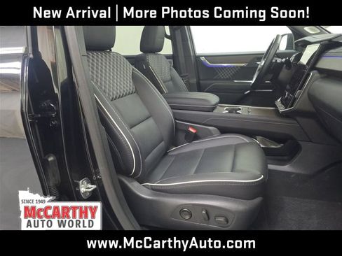 Used 2025 GMC Acadia Denali w/ Super Cruise Package AWD/4WD image 11