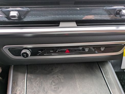 New 2026 BMW X5 xDrive40i w/ M Sport Package image 26