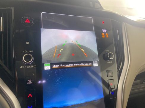 Certified 2025 Subaru Outback Limited image 15