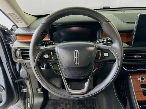Used 2024 Lincoln Aviator Reserve w/ Elements Package Plus AWD/4WD image 12