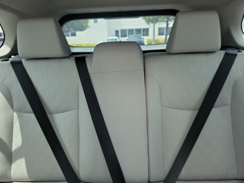 Used 2026 Toyota Corolla Cross L FWD image 21