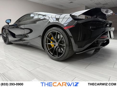 Used 2018 McLaren 720S Performance image 17