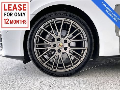 Used 2022 Porsche Panamera Platinum Edition RWD image 10