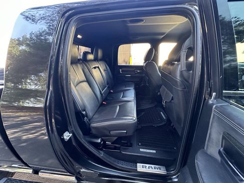 Used 2016 RAM 2500 Limited AWD/4WD image 19