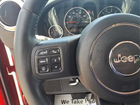 Used 2013 Jeep Wrangler Unlimited Sahara w/ Connectivity Group AWD/4WD image 15