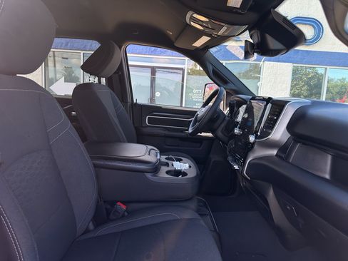 Used 2025 RAM 2500 Big Horn AWD/4WD image 11