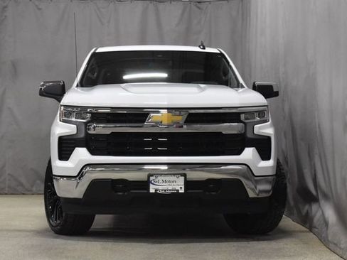 Used 2025 Chevrolet Silverado 1500 LT image 5