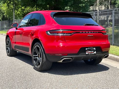 Used 2020 Porsche Macan w/ Premium Package Plus AWD/4WD image 7