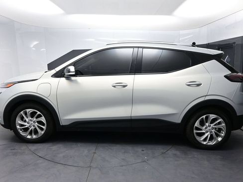 Used 2022 Chevrolet Bolt EUV LT FWD image 8