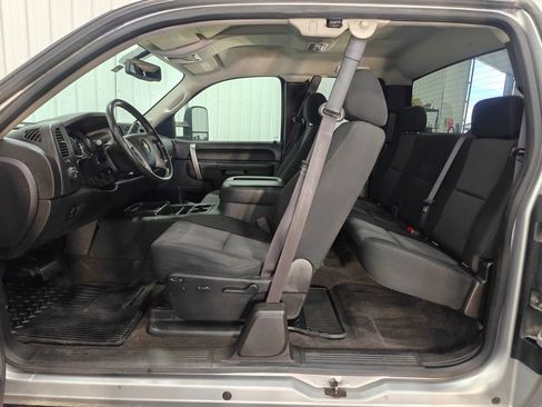 Used 2013 Chevrolet Silverado 2500 LT w/ Interior Plus Package AWD/4WD image 33