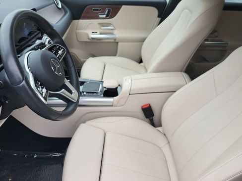 Certified 2022 Mercedes-Benz GLA 250 4MATIC image 12