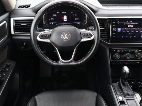 Used 2022 Volkswagen Atlas SE image 9