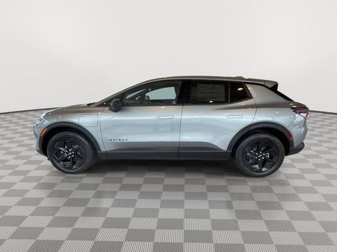 New 2026 Chevrolet Equinox EV LT w/ Comfort Package FWD image 6