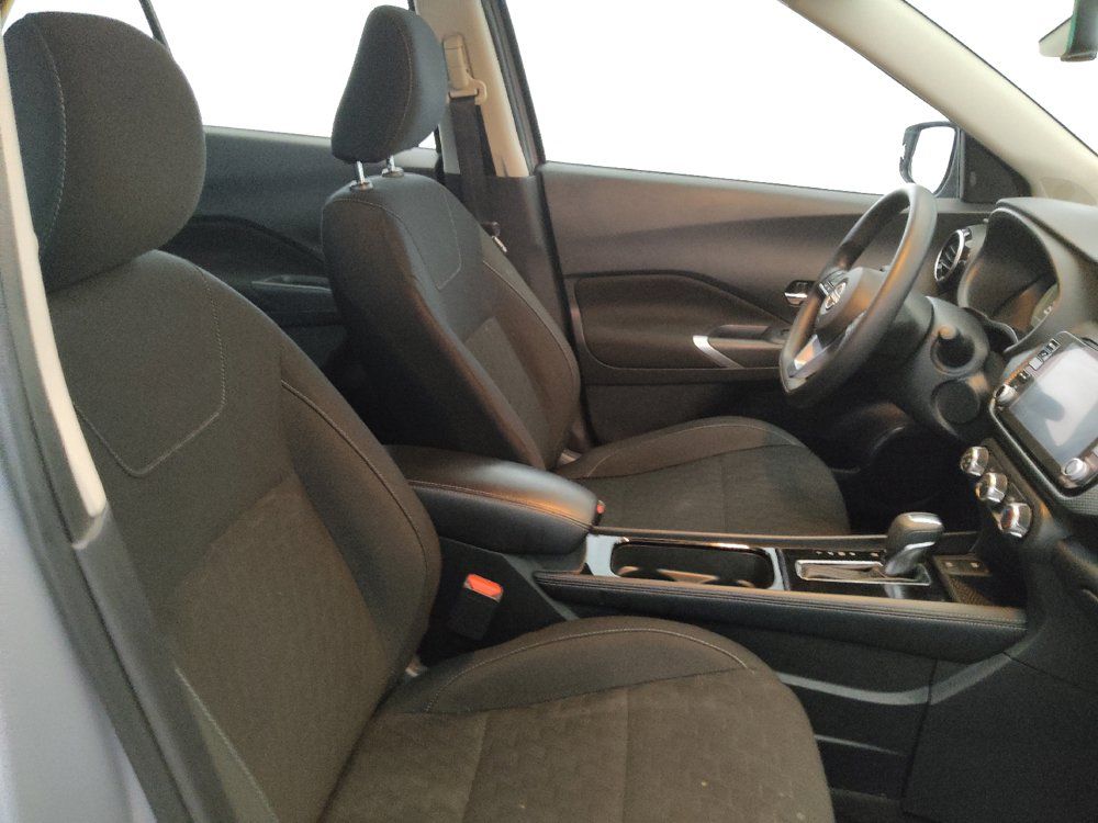 Used 2024 Nissan Kicks SV w/ Interior Electronics Package FWD image 21