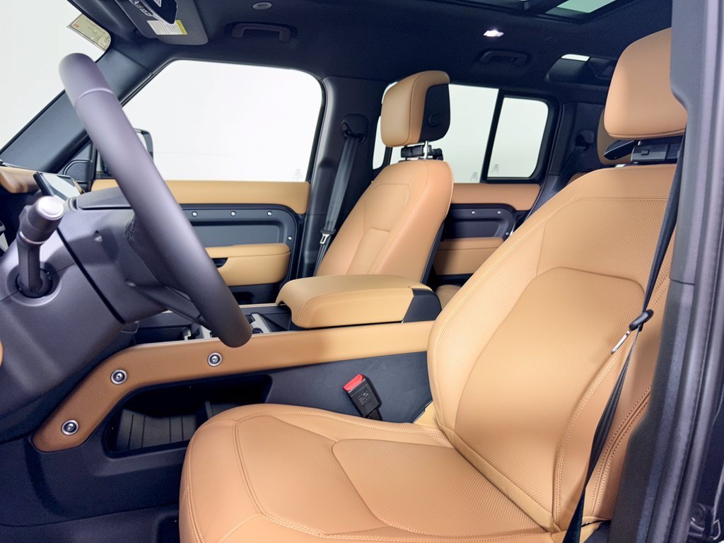 New 2026 Land Rover Defender 110 S AWD/4WD image 5