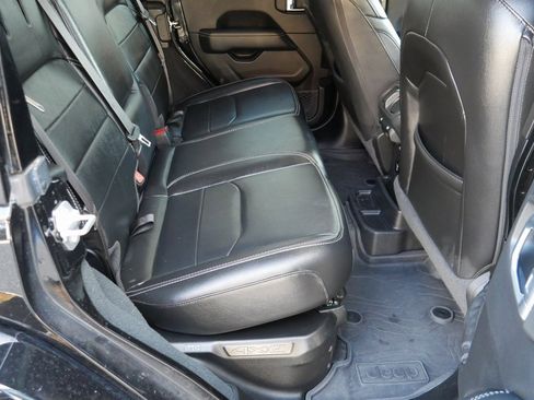 Used 2023 Jeep Wrangler Unlimited Sahara w/ Cold Weather Group image 24