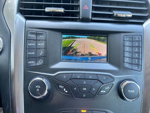 Used 2019 Ford Fusion S FWD image 20