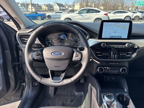 Used 2022 Ford Escape SEL AWD/4WD image 14