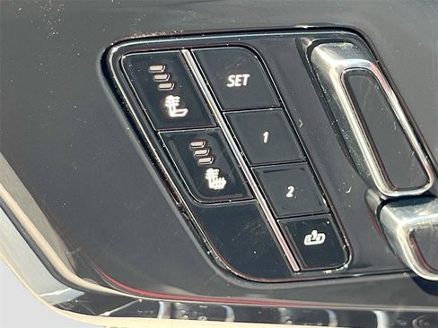 New 2026 Cadillac Optiq Sport 1 image 20