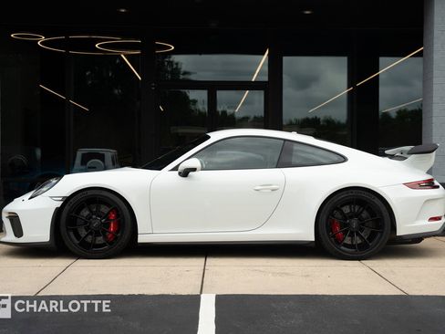 Used 2018 Porsche 911 GT3 image 7