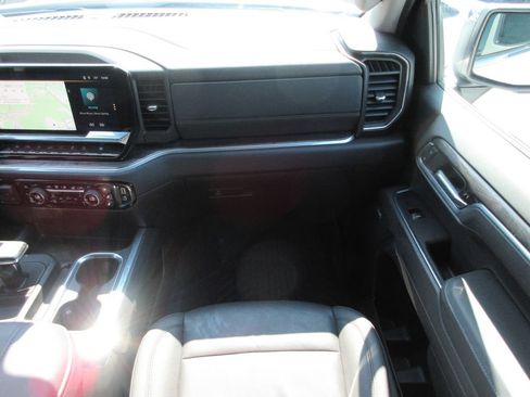 Certified 2025 Chevrolet Silverado 1500 LTZ AWD/4WD image 20