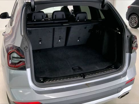 Used 2024 BMW X3 xDrive30i w/ Convenience Package image 17