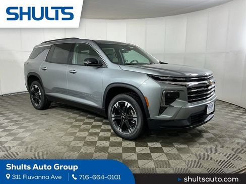 New 2027 Chevrolet Traverse LT w/ Sun and Wheel Package AWD/4WD image 1